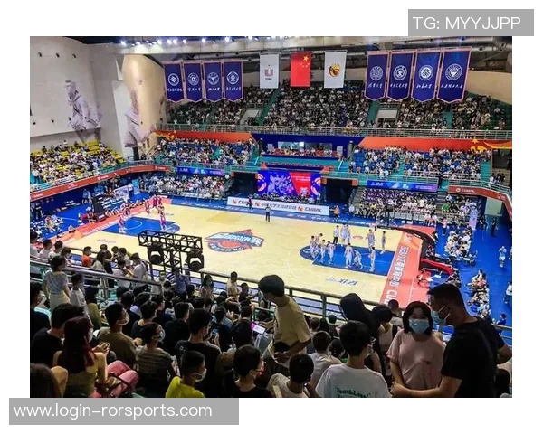 重庆篮球队在篮球状态排行榜中荣登第九名欧冠足球赛事引发热议 重庆篮球队在篮球状态排行榜中荣登第九名欧冠足球赛事引发热议