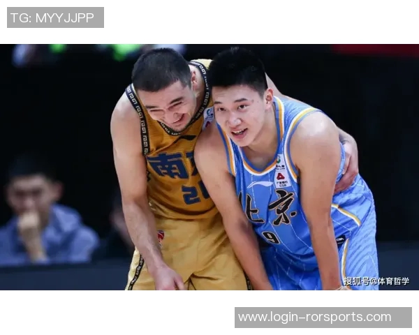 运动最新数据重庆篮球队在精英赛积分榜上以55分稳居第一展现强劲实力